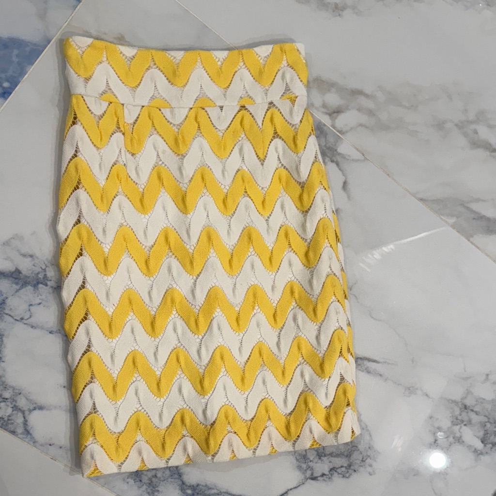 Antonio Melani Chevron Pencil Skirt In Yellow And White